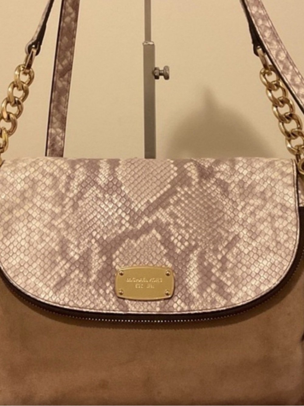 Michael Kors Bedford Taupe Snake-Print and Suede Shoulder Crossbody EUC - Picture 7 of 9